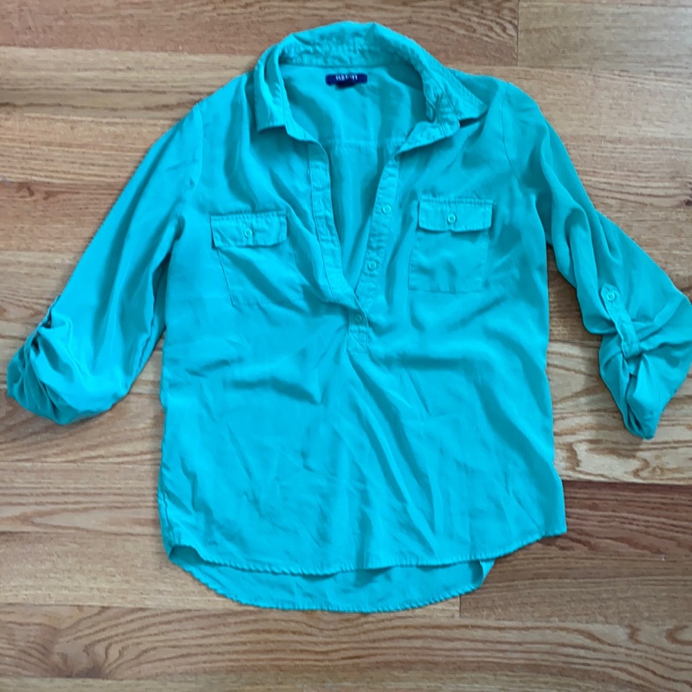 Old navy green top